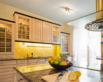 GRANITE COUNTERTOPS